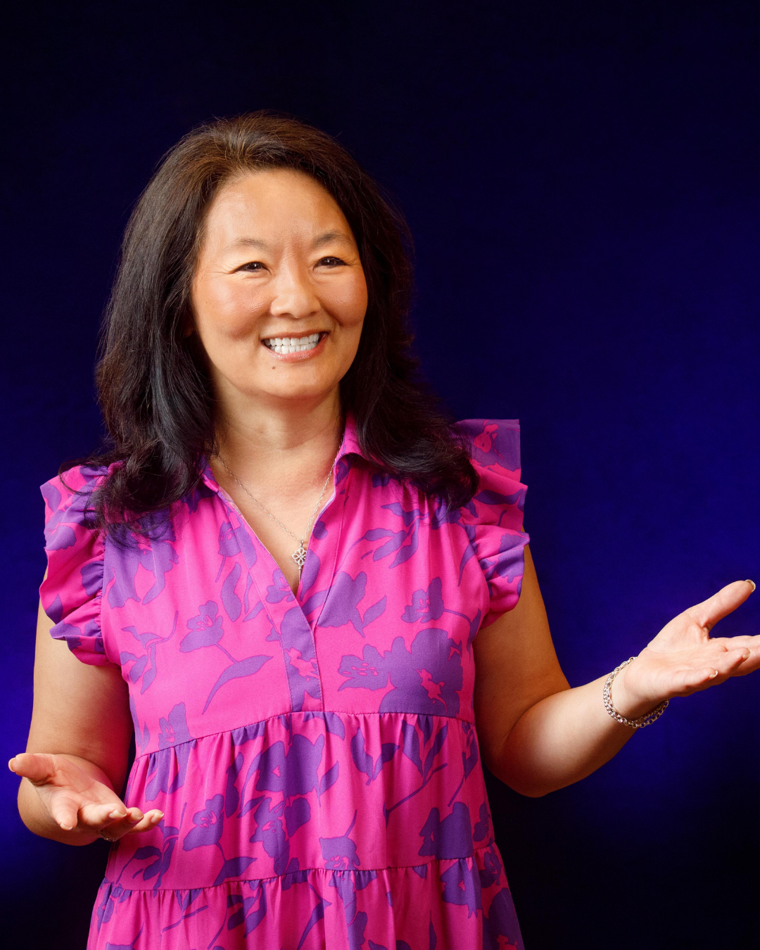 Carolyn Cummins professional speaker and business coach speaking